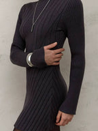 Rippstrick-Kleid mit Stehkragen