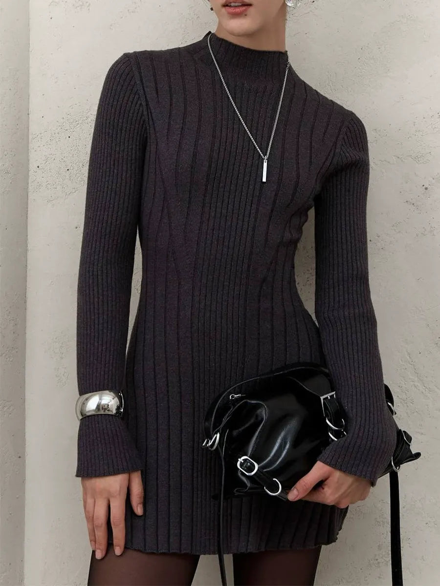 Rippstrick-Kleid mit Stehkragen