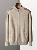 Herren-Set mit Stehkragen-Reißverschluss und Farbkontrast aus Kaschmir