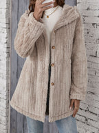 Dickes, flauschiges Streifen-Print-Jacquard-Knopfcardigan mit Kapuze