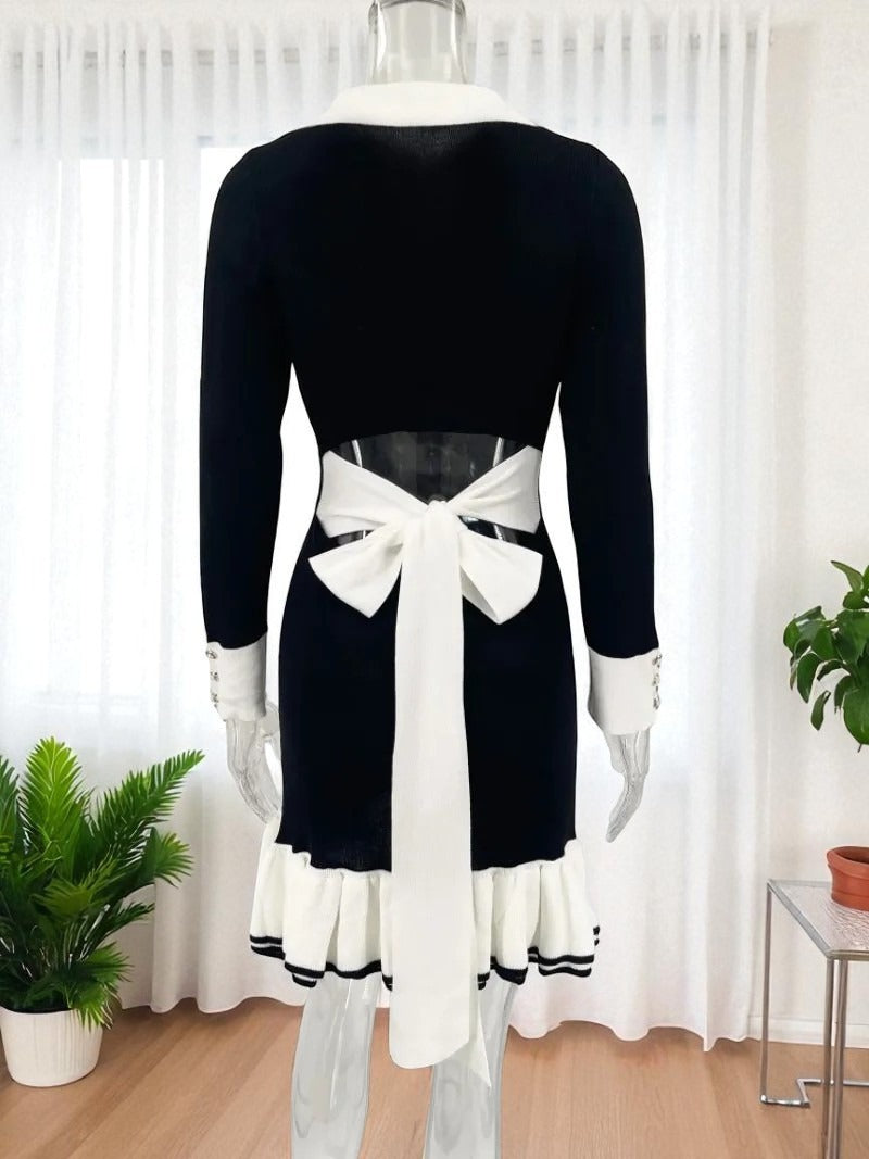 Hepburn-Style Strickkleid mit Kontrastakzenten | Zeitlose Eleganz neu interpretiert